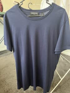 Country Road navy T-shirt Slim Fit size Medium