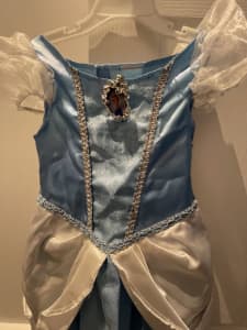 Cinderella kids dress/costume size 4