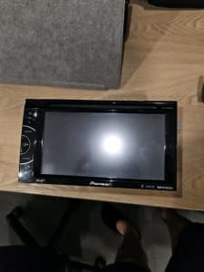 Pioneer touch screen head unit