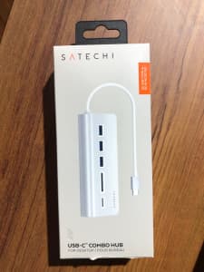 Satechi USB-C Combo Hub 4 Desktop USB-A 3.0 Data Ports,Micro/SD Apple
