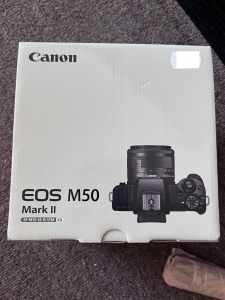 Canon EOS M50 Mark II Mirrorless Digital Camera Kit EF-M 15-45mm Lens