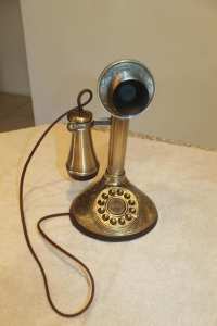 COLLECTABLE CLASSIC DIE CASTCANDLESTICK TELEPHONE .ORIGINAL PACKAGING