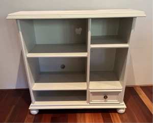FREE storage cabinet/shelf unit.
