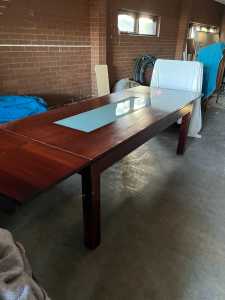 Solid Mahogany Timber extension dining table