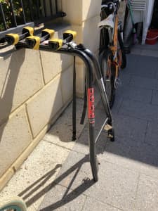 Bike carrier rack (3bikes) and tow ball fitting