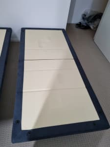 Adjustable bed base split king x2 with matresss