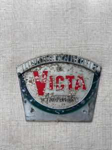 Victa 18 automatic badge