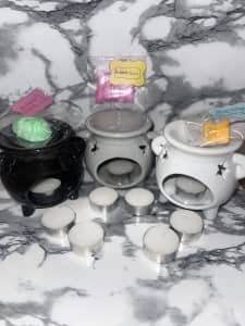 Wax Melt Gift set: 1 Wax Melter, 3 tea lights & 1 Free Scented Melt