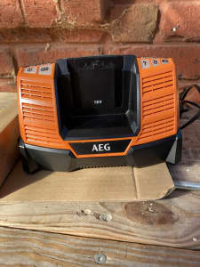 AEG charger 18v new