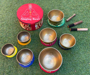 Singing bowls-Set of 7-Great Gift Ideas-New in a Box