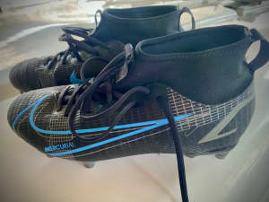 Nike Mercurial Boots Youth 4.5 US