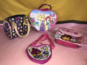 4 Girls Bags Dora Disney Princess Love Heart handbag