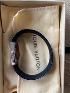 Men's LV Slim Bracelet, Accessories, Gumtree Australia Melville Area -  Bateman