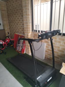 Treadmill - ready to go $350 (negoitable)