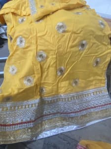 New Pakistani/Indian dress