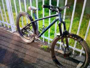 Commencal meta ht accepting offers