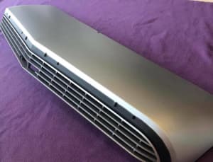 Holden HX Statesman Front LOWER Grille bottom caprice bumper grill