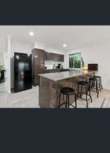 Room for rent available near Beenleigh $200 includes everything
