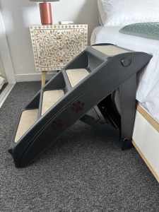 Dog/pet steps/stairs