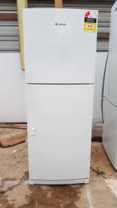 WESTINGHOUSE 231LTS WHITE TOP MOUNT REFRIGERATOR