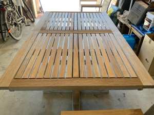 Large Solid Teac Garden Dinning Table in Exceptional Condition