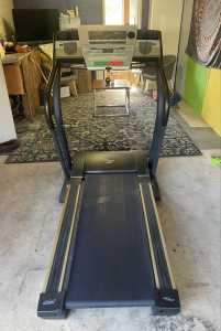 NordicTrack C2000 Treadmill
