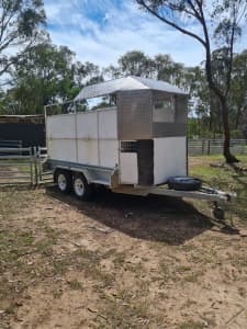 10 x 6 trailer with horsefloat