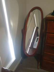 Wts free-standing mirror.