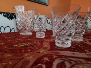 Vintage crystal jug & 4 glasses
