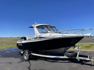 Extreme Game King Boat & Trailer 