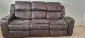 Bradford 3-Seater Leather Powered Recliner Sofa - Bargain