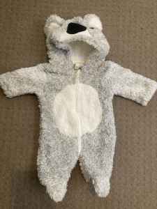 Size 0-3 months koala suit