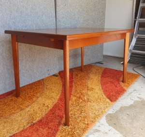 mid century/retro extendable dining table