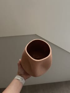 Decorative pot/vase