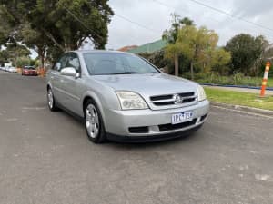 2005 Holden Vectra ZC MY05 Upgrade CD Silver 5 Speed Automatic Hatchback