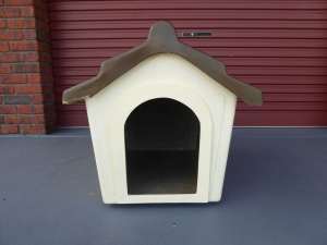 Dog Kennel Fibre glass fully enclosed