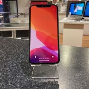 iPhone X 64GB Pre-Owned
