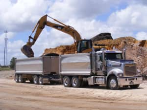 EARN $45 /HOUR DRIVING A TRUCK AND DOG .(CABOOLTURE)