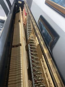 Piano for sale 