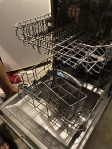 Solt dishwasher