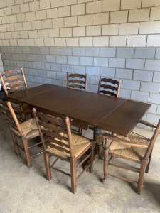Antique Oak Dining Table & Chairs