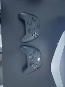 Xbox series x- perfect condition