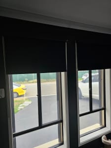 Indoor roller blinds 