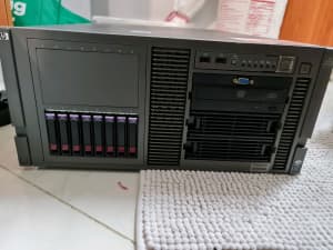 HP ProLiant ML370 G5 server with 12GB RAM and 8x 146GB SAS HDD