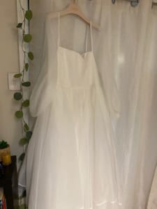 Selkie Ivory Queen of Angels Wedding Dress