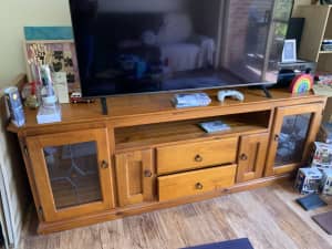 Solid wood TV unit