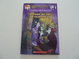 Creepella von Cacklefur Bk Return of the Vampire. Scholastic. Exc cond