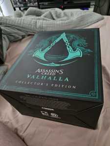 Assassins creed Valhalla collectors edition and statue