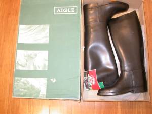 Ridding boots AIGLE France, Ladies size 37 or 7, New