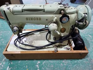 Singer 319K Sewing Machine 